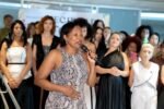 Mulheres vítimas de violência protagonizam desfile de moda na CLDF