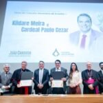 Cardeal Dom Paulo Cezar Costa e advogado Kildare Meira são novos cidadãos honorários de Brasília